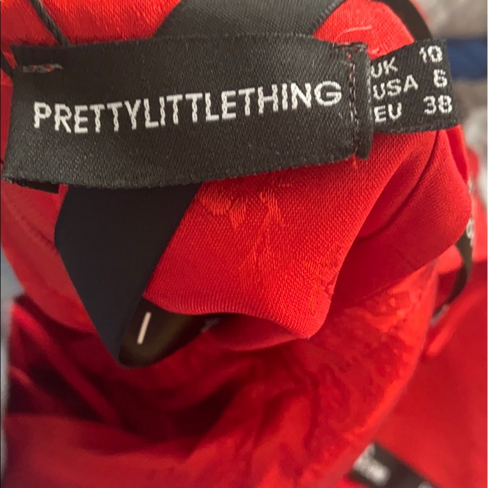 PrettyLittleThing red mini dress - Picture 6 of 7